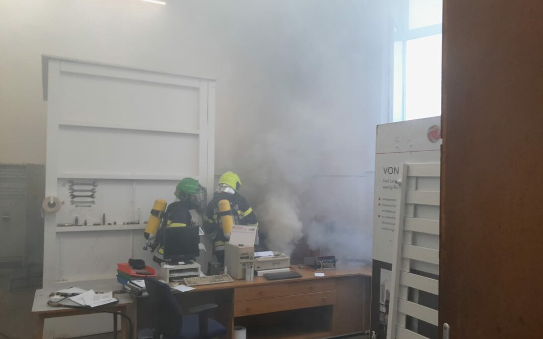 B02 Brand in einem Industriebetrieb